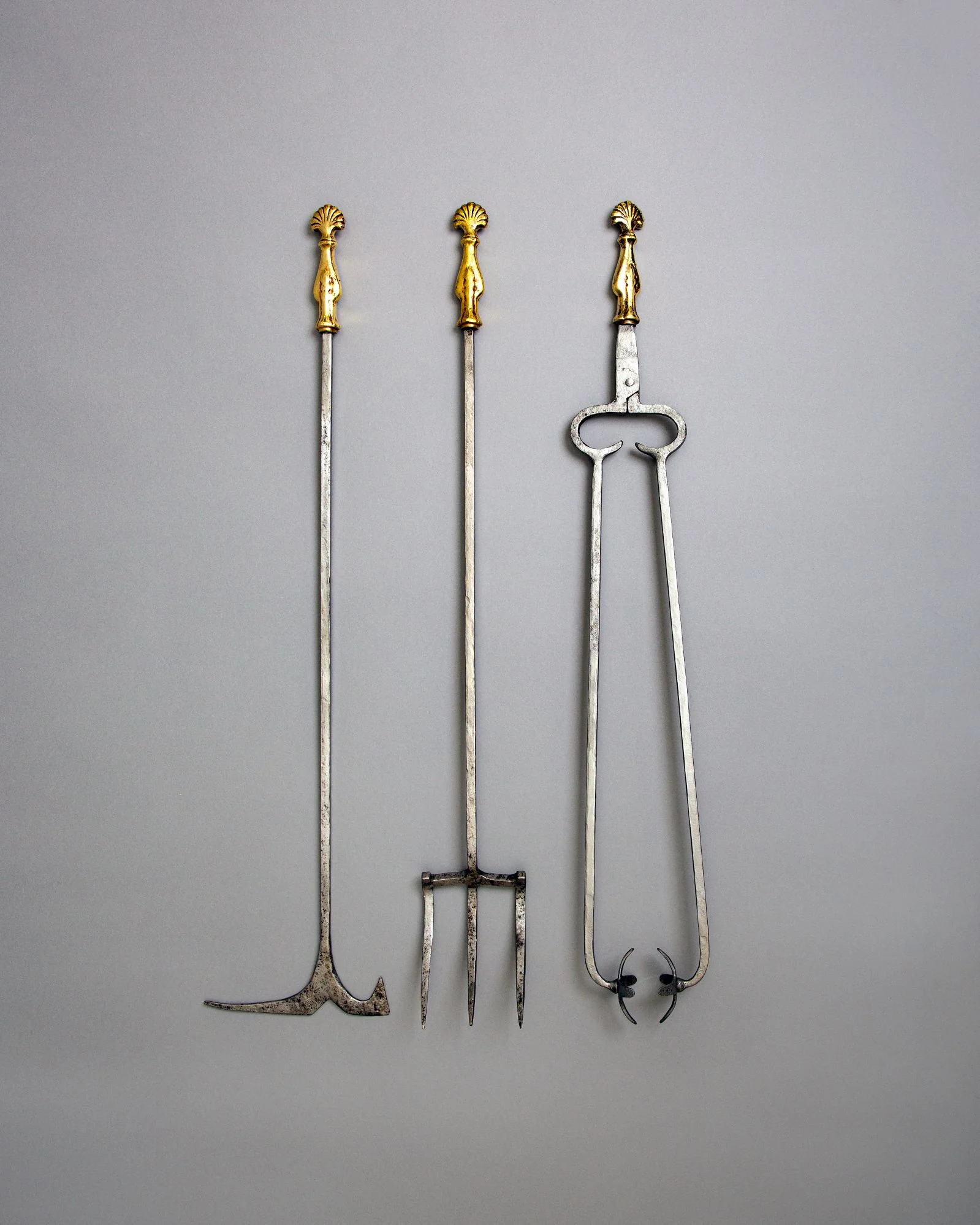 Featured Antique & Vintage